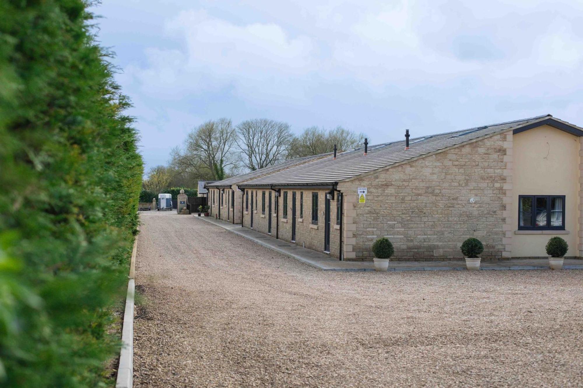 Aintree Cottage Cirencester Buitenkant foto